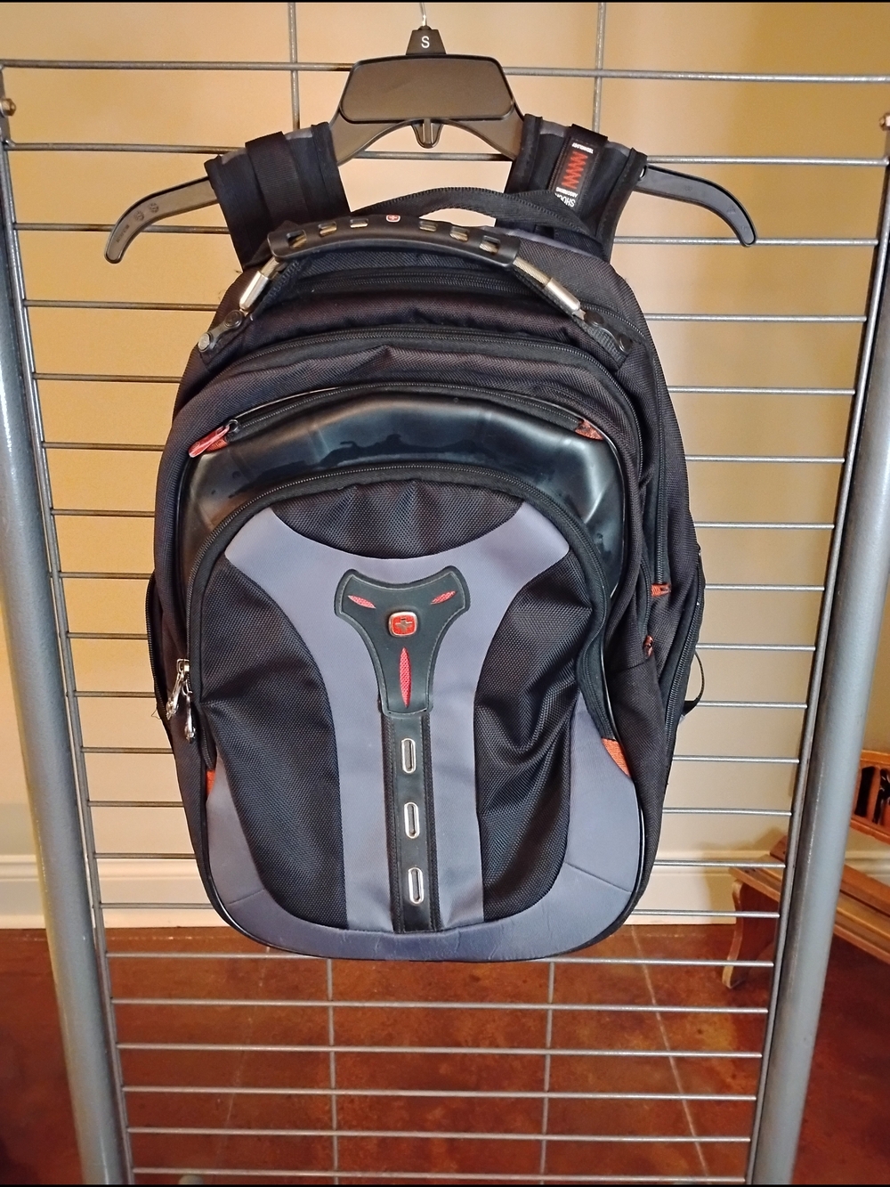 SWISSGEAR‎ Wenger Ibex 17 Inch Laptop Backpack Black Padded Nylon Travel Bag